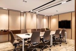 Centennial Tower (D1), Office #636785281
